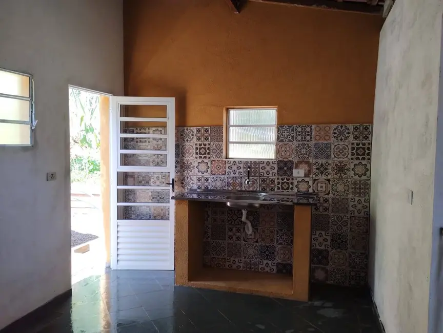 Foto 2 de Chácara com 1 quarto à venda, 80m2 em Piracaia - SP