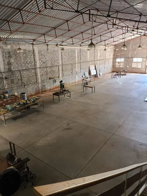 Foto 3 de Armazém / Galpão à venda, 657m2 em Nazare Paulista - SP