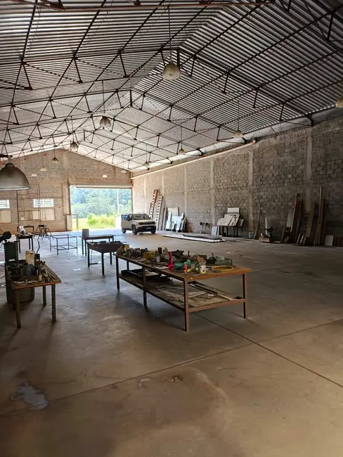 Foto 2 de Armazém / Galpão à venda, 657m2 em Nazare Paulista - SP