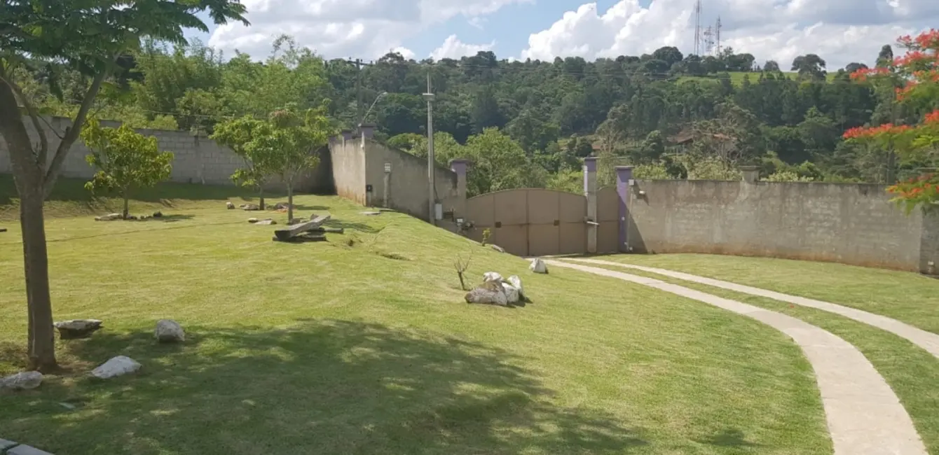 Foto 4 de Chácara com 4 quartos à venda, 5000m2 em Vila Santista, Atibaia - SP