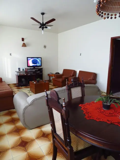 Foto 8 de Casa com 3 quartos à venda, 240m2 em Itanhaem - SP