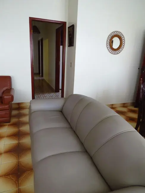 Foto 2 de Casa com 3 quartos à venda, 240m2 em Itanhaem - SP