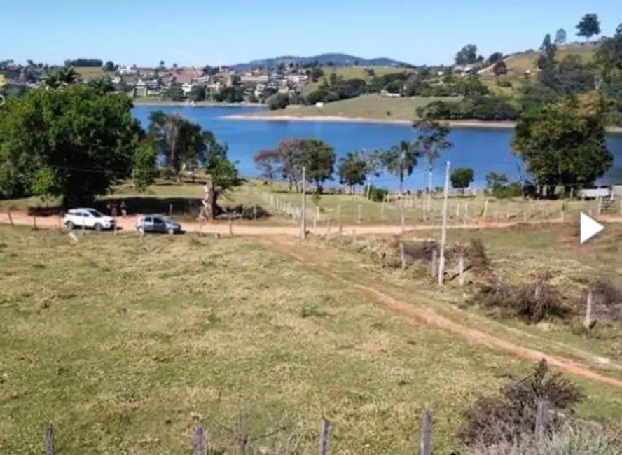Foto 1 de Terreno / Lote à venda, 1280m2 em Braganca Paulista - SP