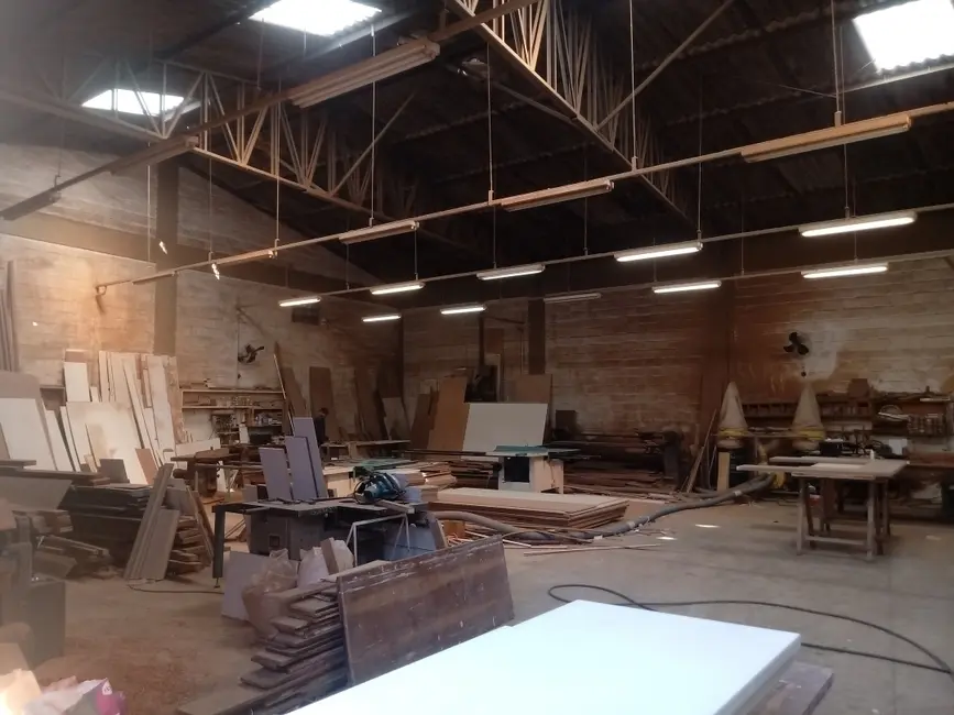 Foto 8 de Sala Comercial à venda, 850m2 em Portão, Atibaia - SP