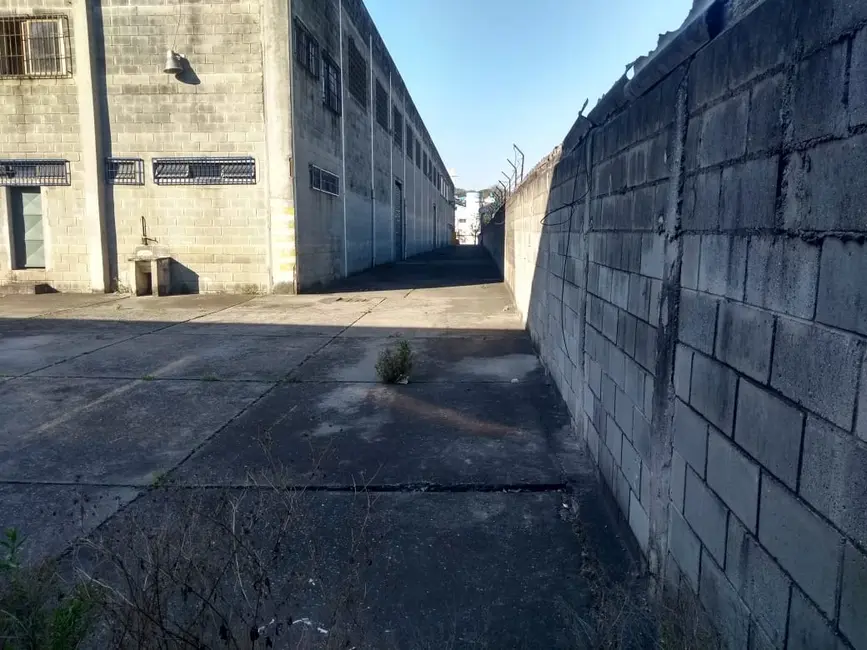 Foto 2 de Armazém / Galpão para alugar, 5000m2 em Cumbica, Guarulhos - SP