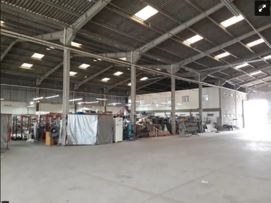 Armazém / Galpão para alugar, 10000m2 em Centro, Bom Jesus Dos Perdoes - SP - imagem 8 Foto 8 de Armazém / Galpão para alugar, 10000m2 em Centro, Bom Jesus Dos Perdoes - SP