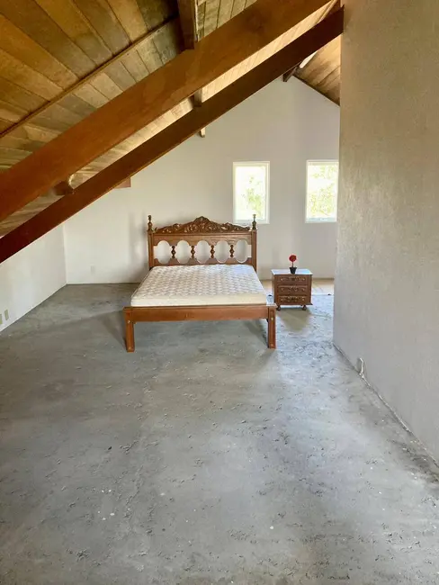 Chácara com 3 quartos à venda, 300m2 em Joanopolis - SP - imagem 4 Foto 4 de Chácara com 3 quartos à venda, 300m2 em Joanopolis - SP