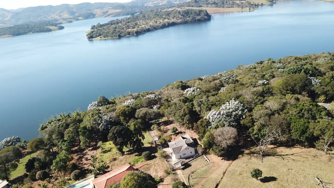 Foto 1 de Chácara com 3 quartos à venda, 300m2 em Joanopolis, SP