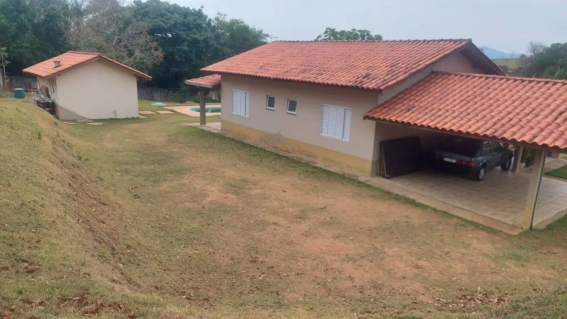 Foto 3 de Chácara com 2 quartos à venda, 150m2 em Bairro Sete Barras, Braganca Paulista - SP