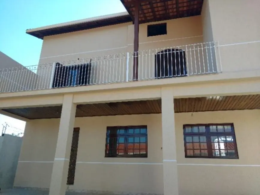 Foto 1 de Casa com 4 quartos à venda e para alugar, 300m2 em Mairipora - SP
