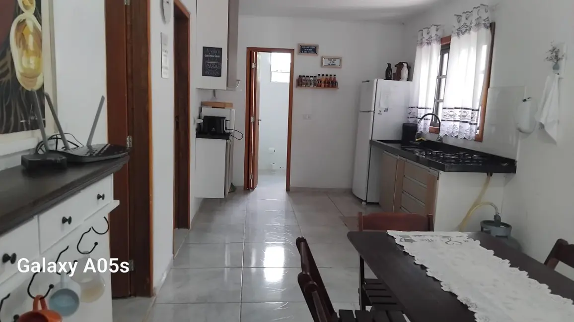 Foto 8 de Chácara com 3 quartos à venda, 170m2 em Aruja - SP