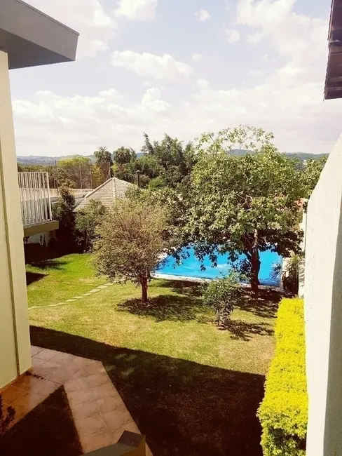 Foto 6 de Casa com 3 quartos à venda, 600m2 em Atibaia - SP