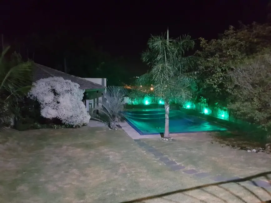 Foto 2 de Casa com 3 quartos à venda, 600m2 em Atibaia - SP