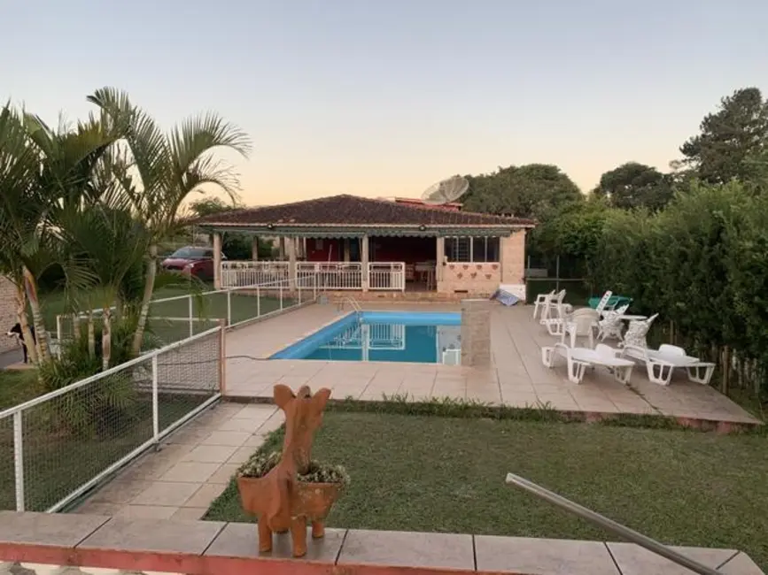 Foto 1 de Chácara com 3 quartos à venda, 2530m2 em Jardim Estância Brasil, Atibaia - SP