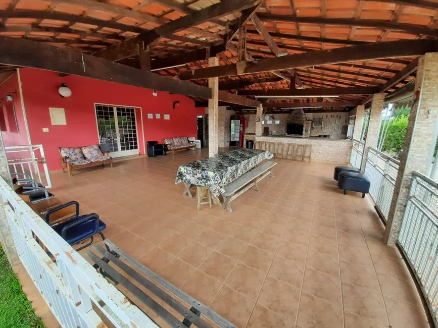 Foto 3 de Chácara com 3 quartos à venda, 2530m2 em Jardim Estância Brasil, Atibaia - SP