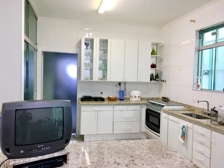 Foto 4 de Casa com 3 quartos à venda, 500m2 em Cidade Satélite, Atibaia - SP