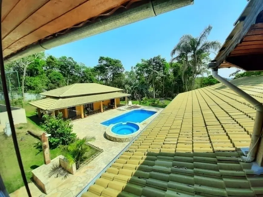 Foto 1 de Chácara com 6 quartos à venda, 400m2 em Mairipora - SP