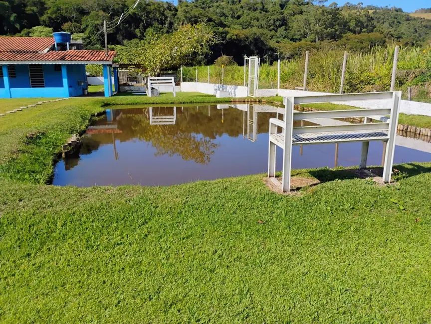 Foto 1 de Chácara com 5 quartos à venda, 484m2 em Nazare Paulista - SP