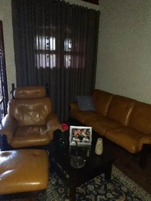 Foto 8 de Chácara com 5 quartos à venda, 1020m2 em Jardim Estância Brasil, Atibaia - SP