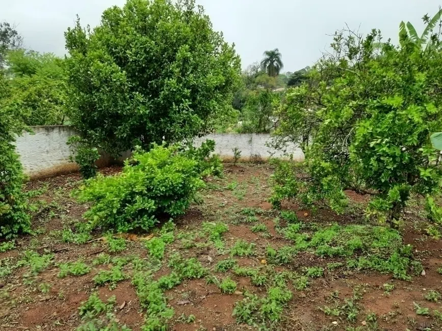 Foto 9 de Chácara com 2 quartos à venda, 200m2 em Jardim Estância Brasil, Atibaia - SP