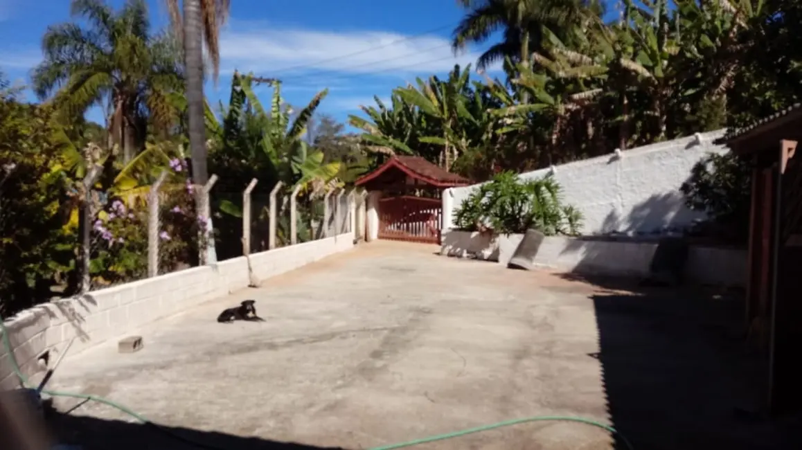 Foto 6 de Chácara com 2 quartos à venda, 200m2 em Jardim Estância Brasil, Atibaia - SP