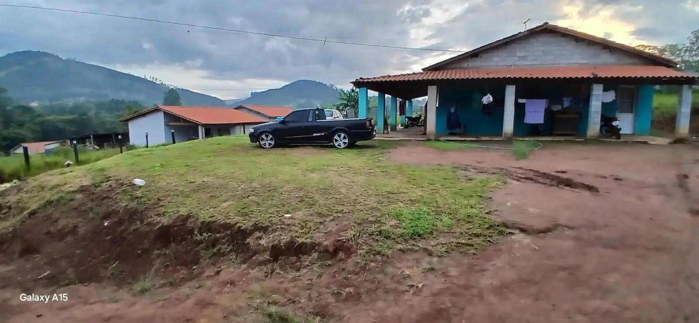 Foto 8 de Chácara com 3 quartos à venda, 200m2 em Bairro do Menin, Braganca Paulista - SP