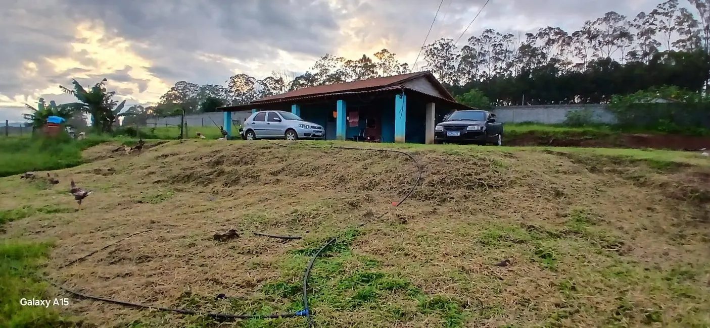 Foto 3 de Chácara com 3 quartos à venda, 200m2 em Bairro do Menin, Braganca Paulista - SP