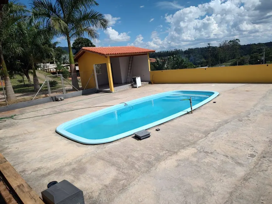 Foto 2 de Chácara com 2 quartos à venda, 180m2 em Bairro do Menin, Braganca Paulista - SP