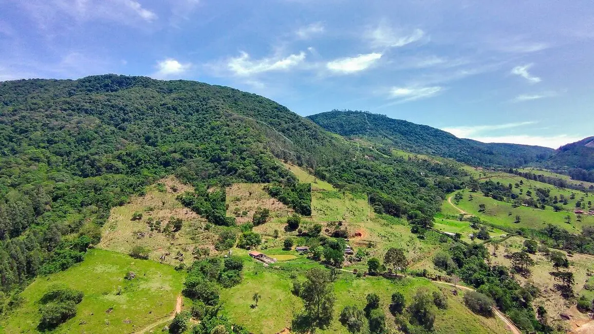Foto 5 de Sítio / Rancho com 3 quartos à venda, 300m2 em Joanopolis - SP