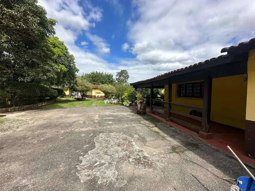 Foto 5 de Chácara com 6 quartos à venda, 300m2 em Santa Isabel - SP