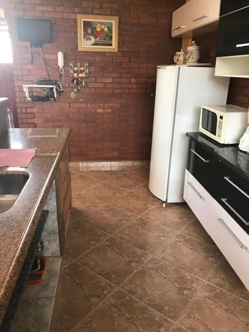 Chácara com 3 quartos à venda, 2604m2 em Jarinu - SP - imagem 7 Foto 7 de Chácara com 3 quartos à venda, 2604m2 em Jarinu - SP