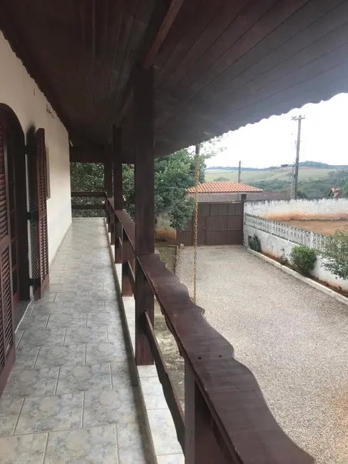 Chácara com 3 quartos à venda, 2604m2 em Jarinu - SP - imagem 5 Foto 5 de Chácara com 3 quartos à venda, 2604m2 em Jarinu - SP