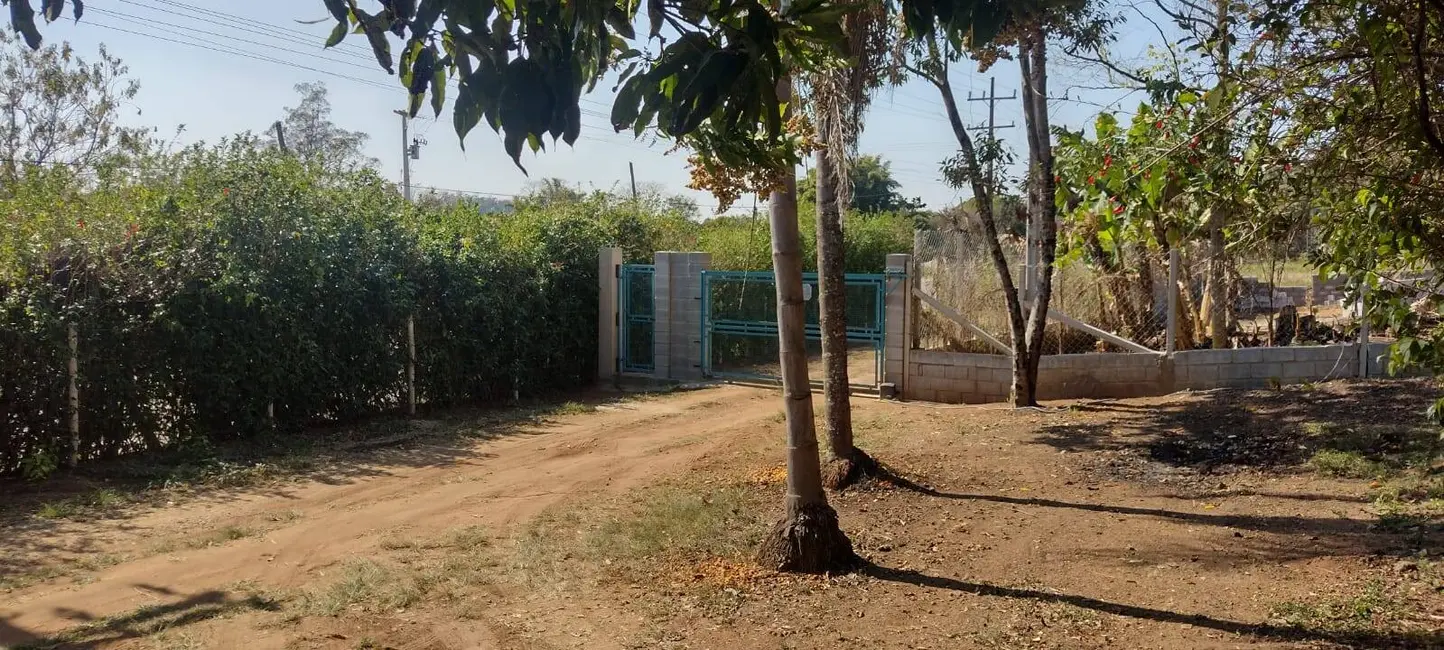 Foto 2 de Chácara com 2 quartos à venda, 80m2 em Mãe dos Homens, Braganca Paulista - SP