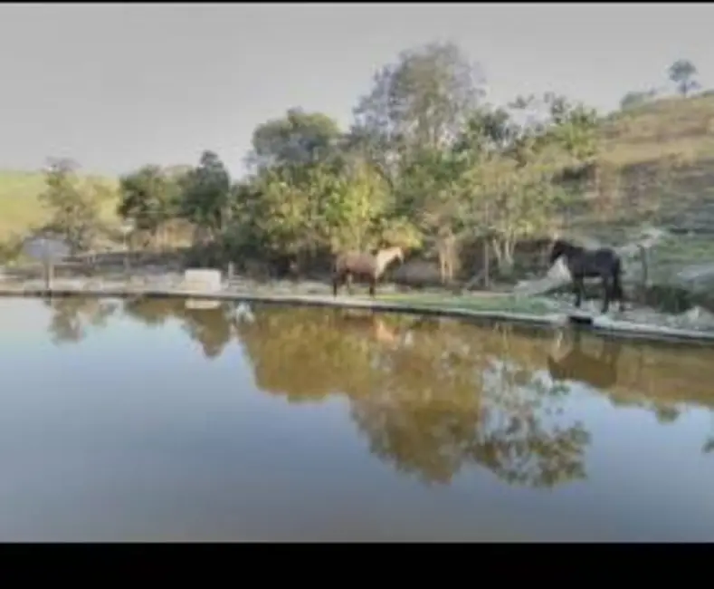 Foto 6 de Sítio / Rancho com 2 quartos à venda, 300m2 em Área Rural de Jacareí, Jacarei - SP