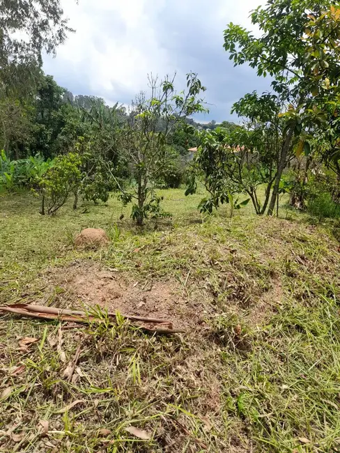 Foto 2 de Terreno / Lote à venda, 346m2 em Mairipora - SP