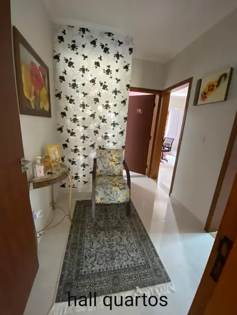 Foto 3 de Casa à venda, 297m2 em Jardim Ipê, Atibaia - SP