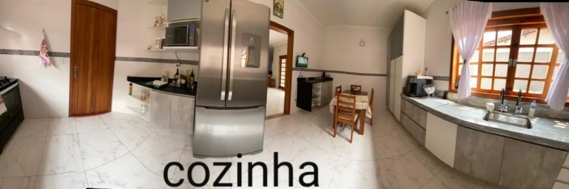 Foto 20 de Casa à venda, 297m2 em Jardim Ipê, Atibaia - SP