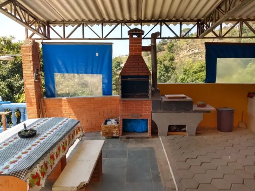 Foto 3 de Chácara com 4 quartos à venda, 250m2 em Jardim Maracanã, Atibaia - SP