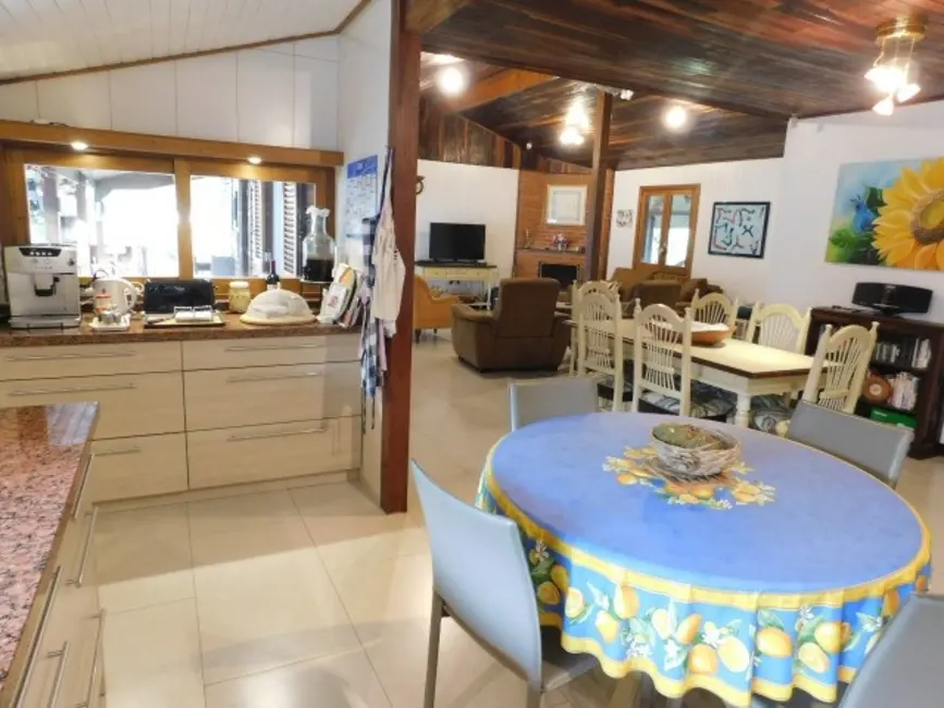 Foto 8 de Chácara à venda, 1000m2 em Jardim Estância Brasil, Atibaia - SP