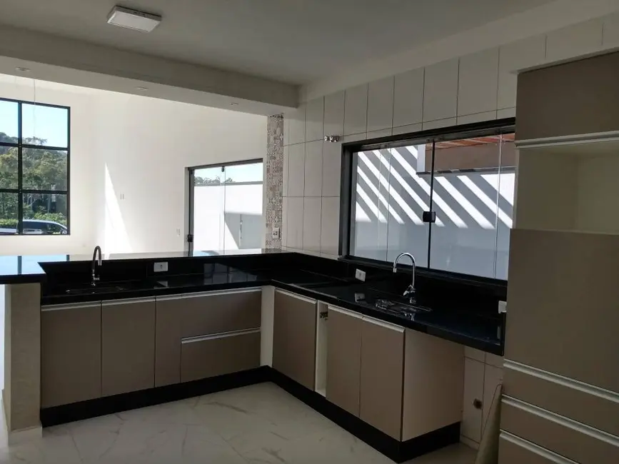 Casa de Condomínio à venda, 149m2 em Atibaia - SP - imagem 3 Foto 3 de Casa de Condomínio à venda, 149m2 em Atibaia - SP