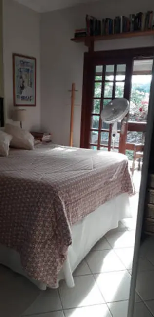 Foto 3 de Casa de Condomínio com 3 quartos à venda, 130m2 em Vila Esperia ou Giglio, Atibaia - SP