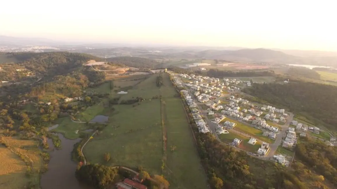 Foto 6 de Casa de Condomínio com 3 quartos à venda, 300m2 em Atibaia - SP