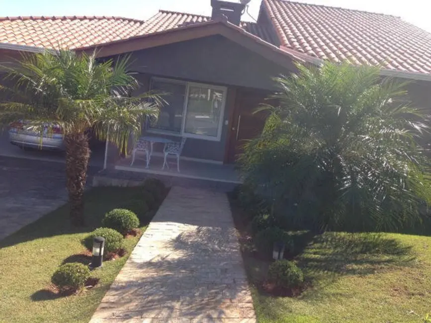 Foto 1 de Casa de Condomínio com 3 quartos à venda, 840m2 em Condomínio Serra da Estrela, Atibaia - SP