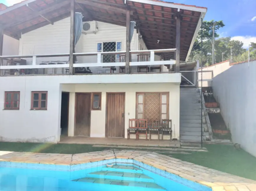 Foto 1 de Casa de Condomínio com 3 quartos à venda, 360m2 em Atibaia - SP