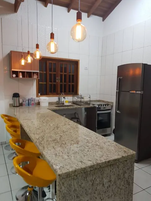 Foto 1 de Casa de Condomínio com 2 quartos à venda, 100m2 em Vitória Régia, Atibaia - SP