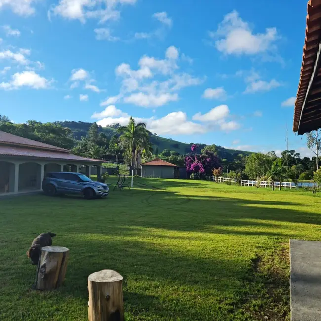 Fazenda / Haras com 4 quartos à venda, 650m2 em Pinhalzinho - SP - imagem 5 Foto 5 de Fazenda / Haras com 4 quartos à venda, 650m2 em Pinhalzinho - SP