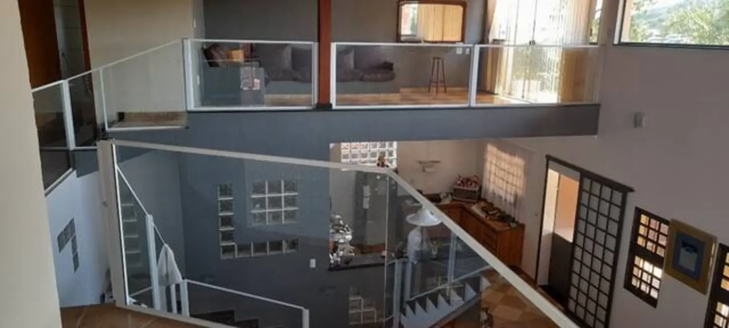 Foto 3 de Chácara com 3 quartos à venda, 1000m2 em Chácaras Fernão Dias, Atibaia - SP