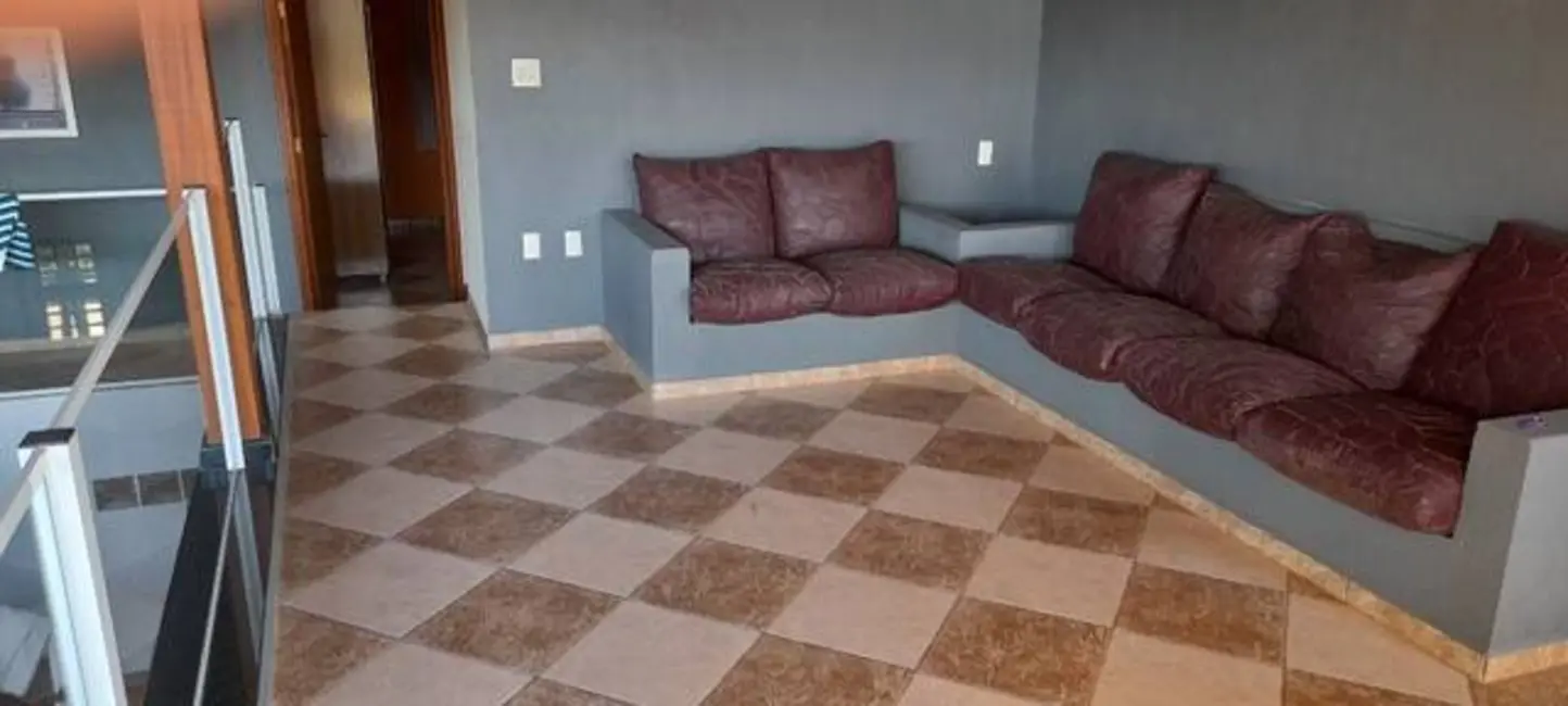 Foto 5 de Chácara com 3 quartos à venda, 1000m2 em Chácaras Fernão Dias, Atibaia - SP