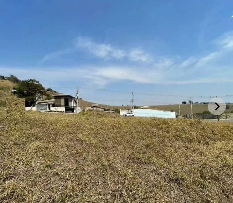 Terreno / Lote à venda, 807m2 em Pinhalzinho - SP - imagem 1 Foto 1 de Terreno / Lote à venda, 807m2 em Pinhalzinho - SP