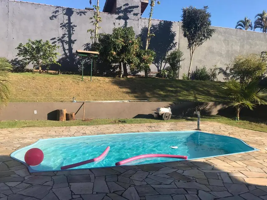 Foto 2 de Chácara com 3 quartos à venda, 1140m2 em Campos de Atibaia, Atibaia - SP